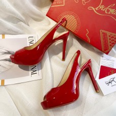 SAPATO CHRISTIAN LOUBOUTIN 