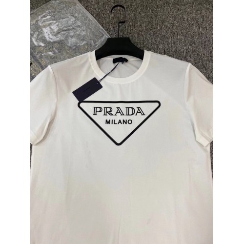 CAMISETA PRADA