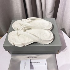 CHINELO BALENCIAGA 