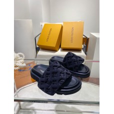 CHINELO LOUIS VUITTON SLIDE 