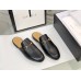 SLIPPER COURO PRINCETOWN GUCCI 