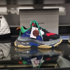 TÊNIS BALENCIAGA TRIPLE S