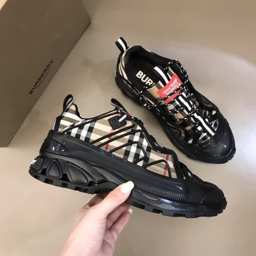 burberry tenis