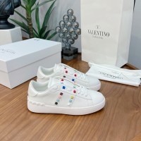 TÊNIS VALENTINO GARAVANI ROCKSTUD